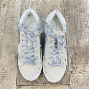 Host Pick! 🥳 Nature Breeze Dale Sneaker